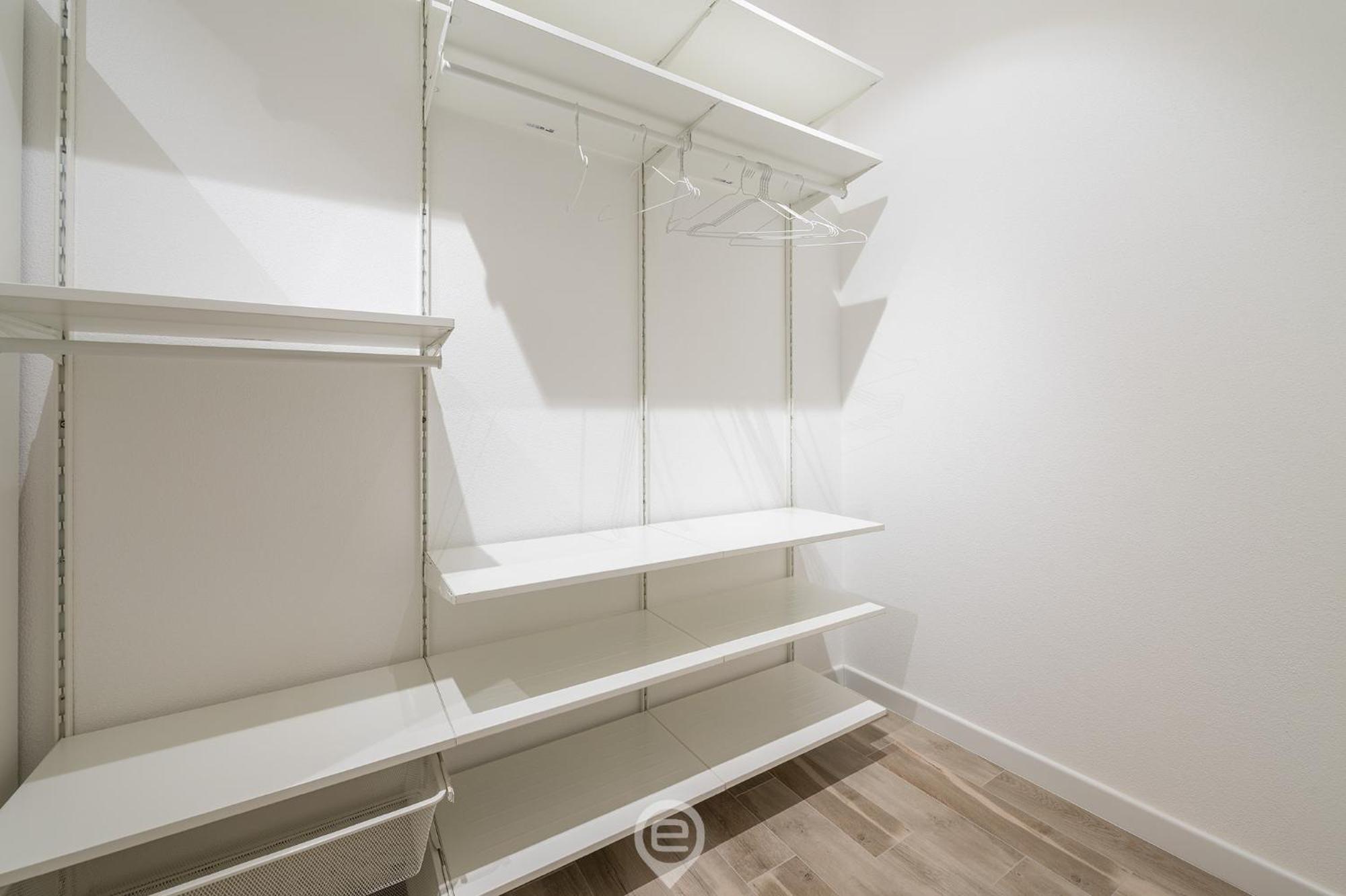 Alice House Apartment กาญารี ภายนอก รูปภาพ