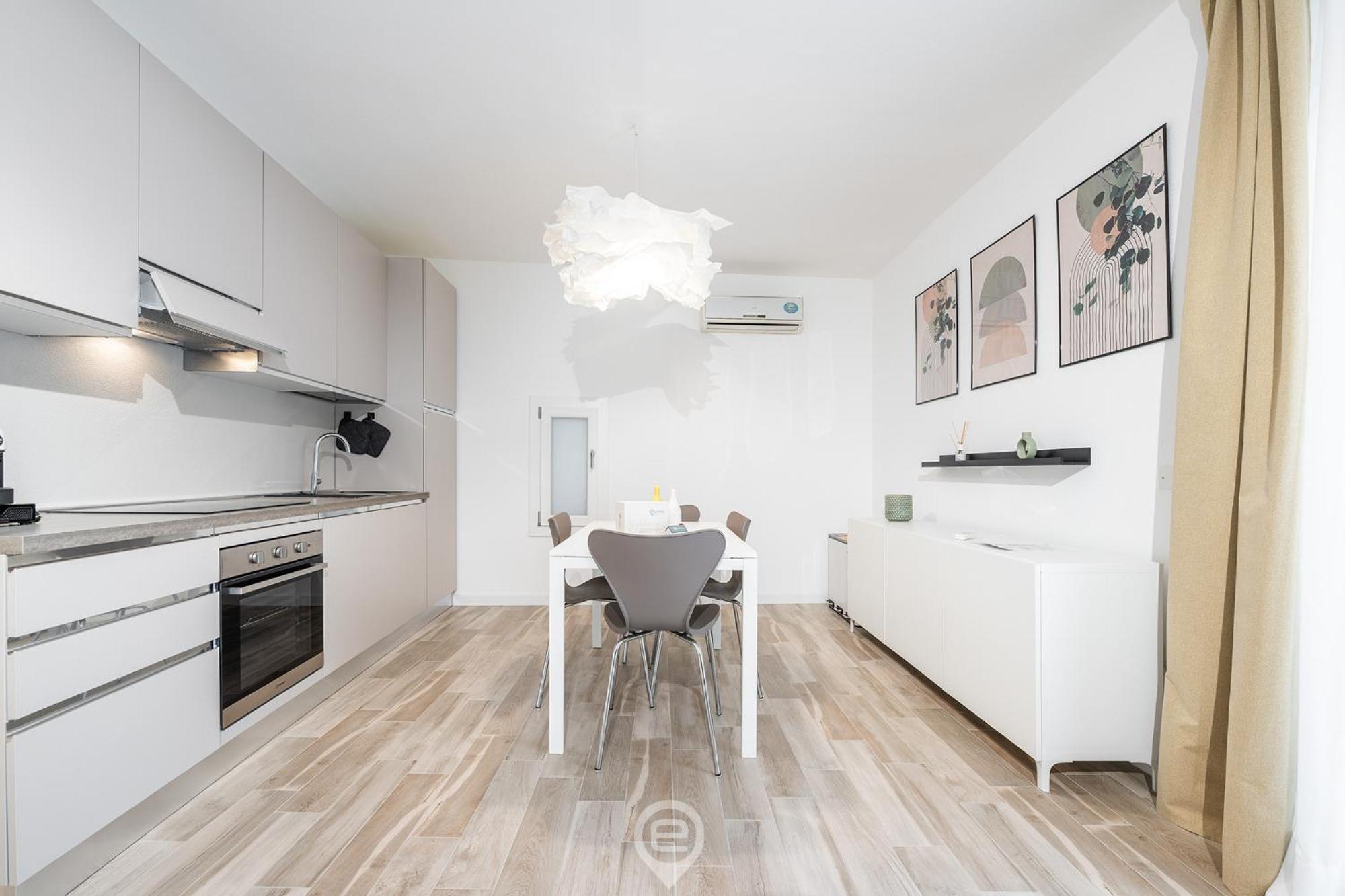 Alice House Apartment กาญารี ภายนอก รูปภาพ