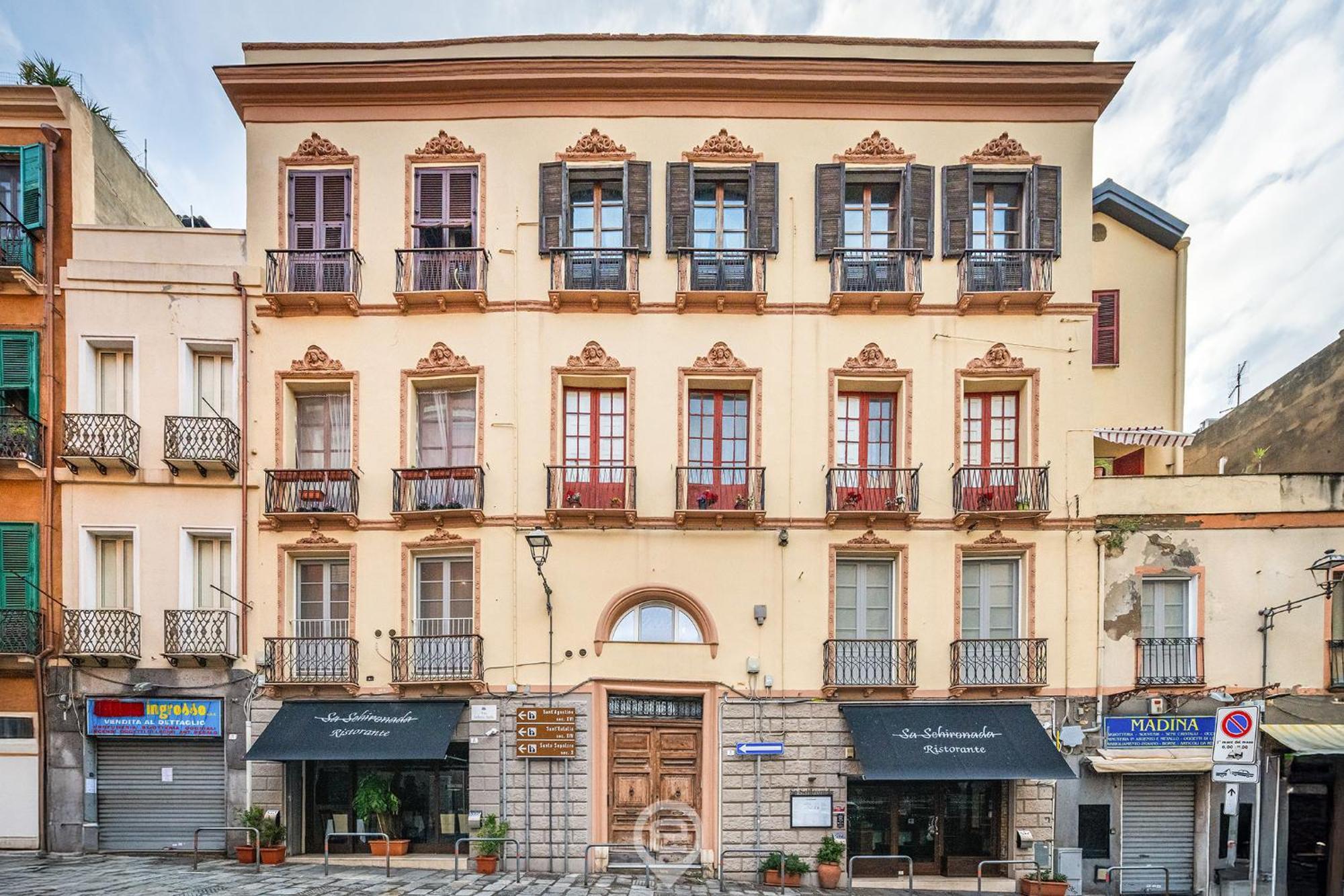Alice House Apartment กาญารี ภายนอก รูปภาพ