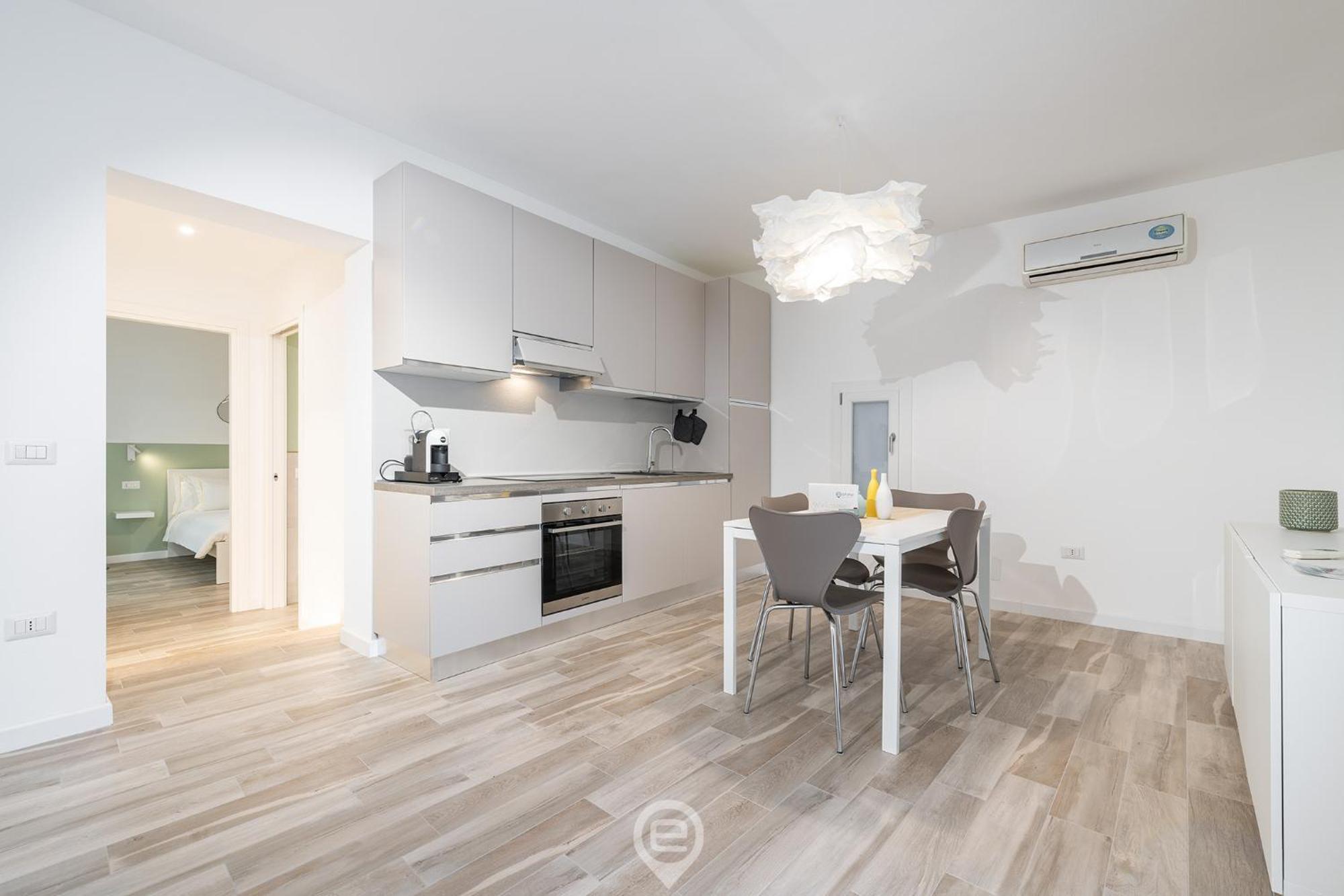 Alice House Apartment กาญารี ภายนอก รูปภาพ